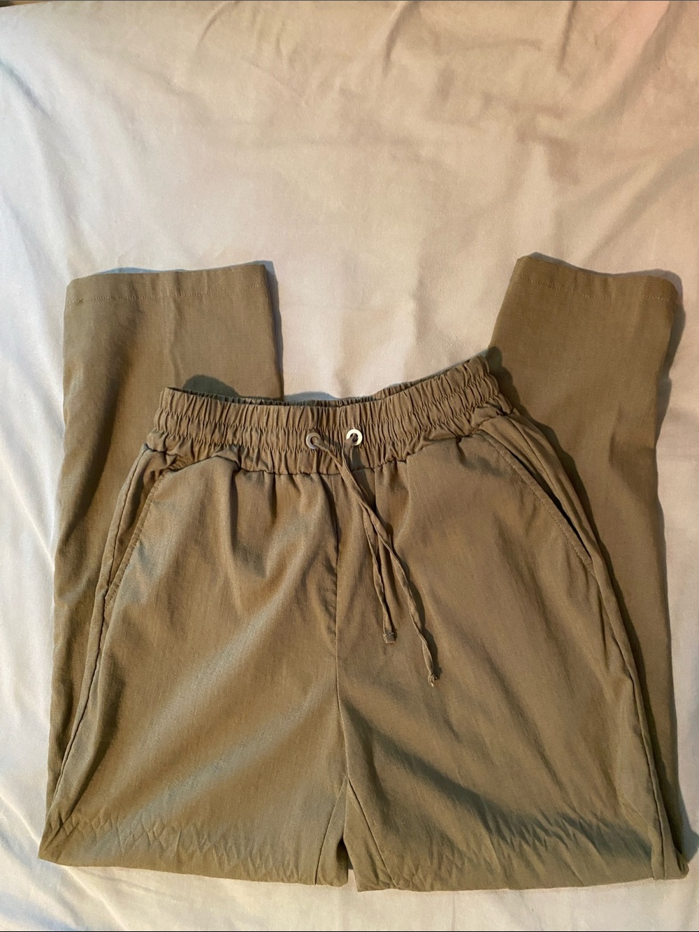 Women's Drawstring Jogger Pants - Olive